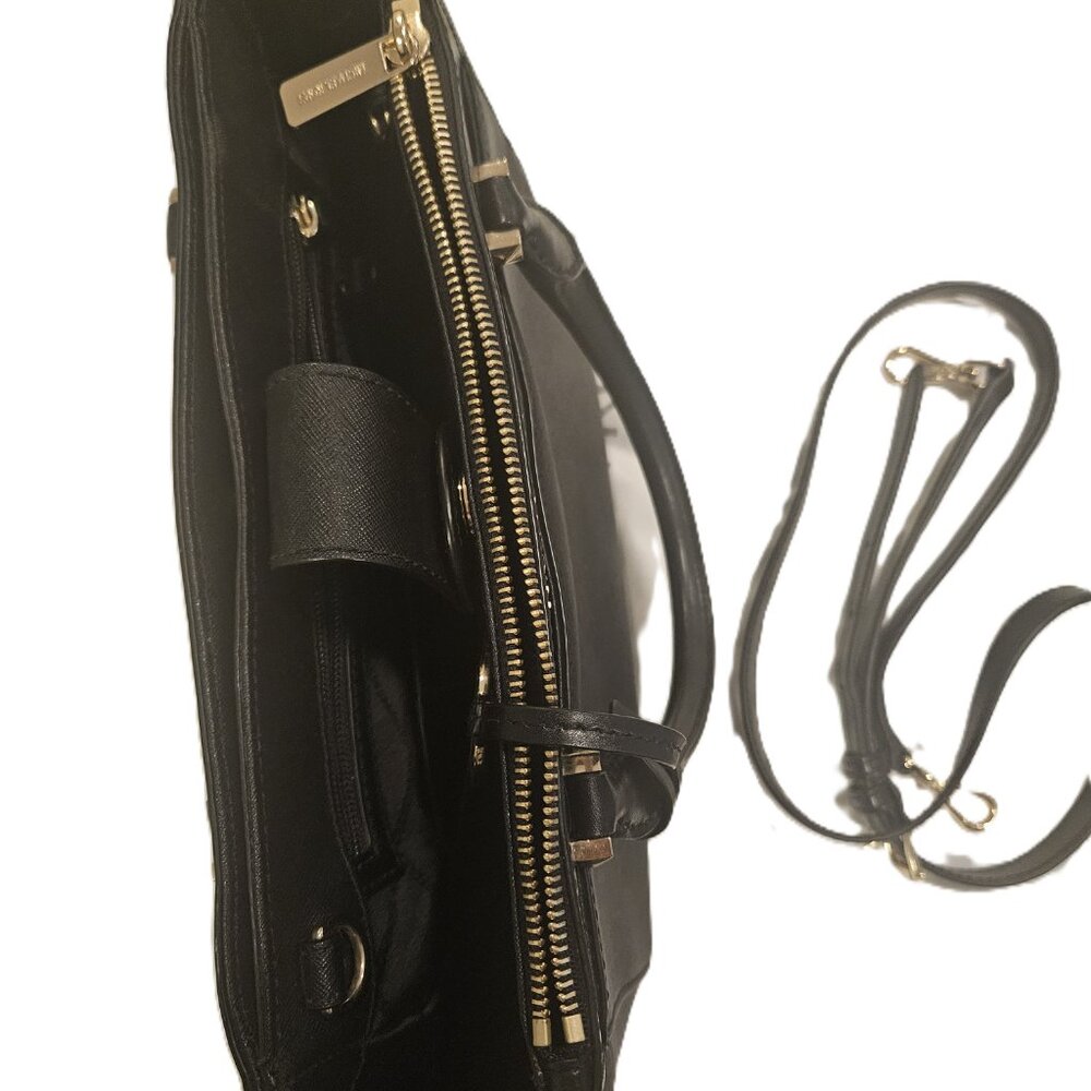 Handbag - Picture 2 of 3
